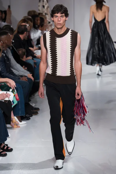 Look 55
